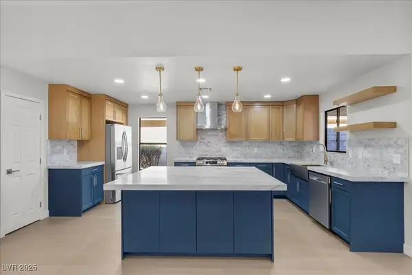 7820 Sailboat Lane, Las Vegas, NV 89145