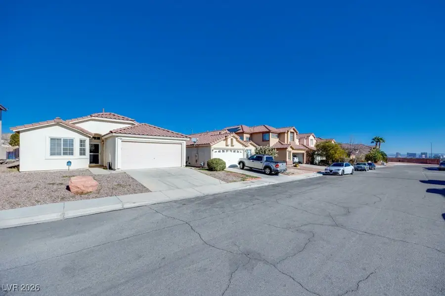 7862 Prize Drive, Las Vegas, NV 89117 - Image #2
