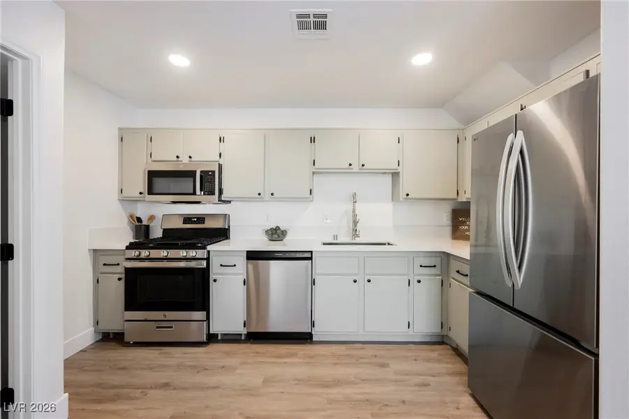 2133 Sleepy Court, Las Vegas, NV 89106 - Image #3