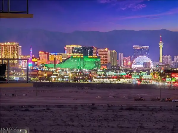 8255 Las Vegas Boulevard #1213, Las Vegas, NV 89123