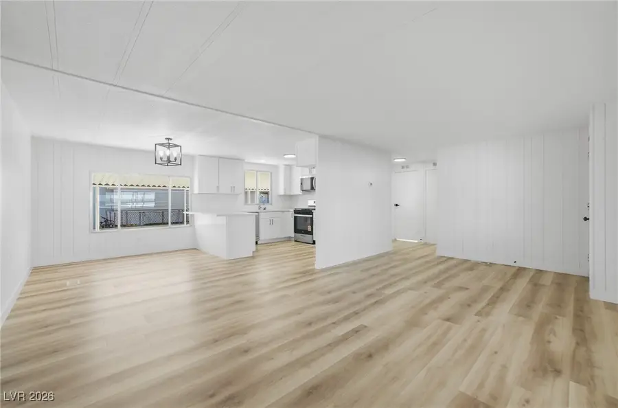 3618 Fort Mchenry Drive, Las Vegas, NV 89122 - Image #2