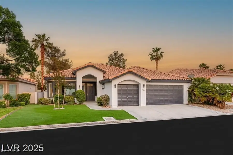 1616 Shadow Rock Drive, Las Vegas, NV 89117 - Image #2