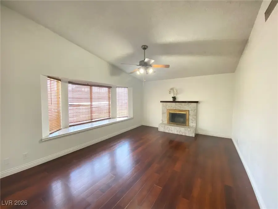 5640 Maceta Avenue, Las Vegas, NV 89103 - Image #3