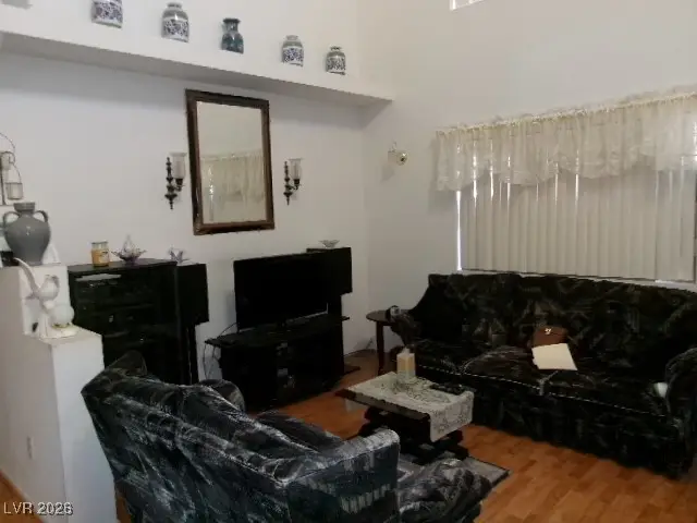 3570 Japan Way, Las Vegas, NV 89115 - Image #2