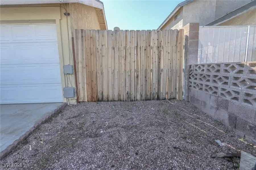 6941 Wedgewood Way, Las Vegas, NV 89147 - Image #2