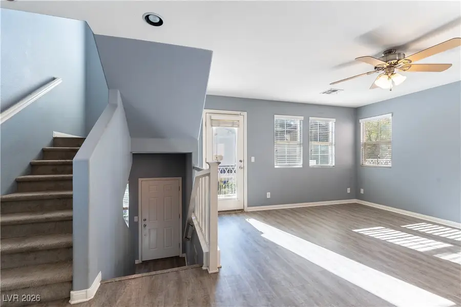 8925 Gobelin Tapestry Court, Las Vegas, NV 89149 - Image #3