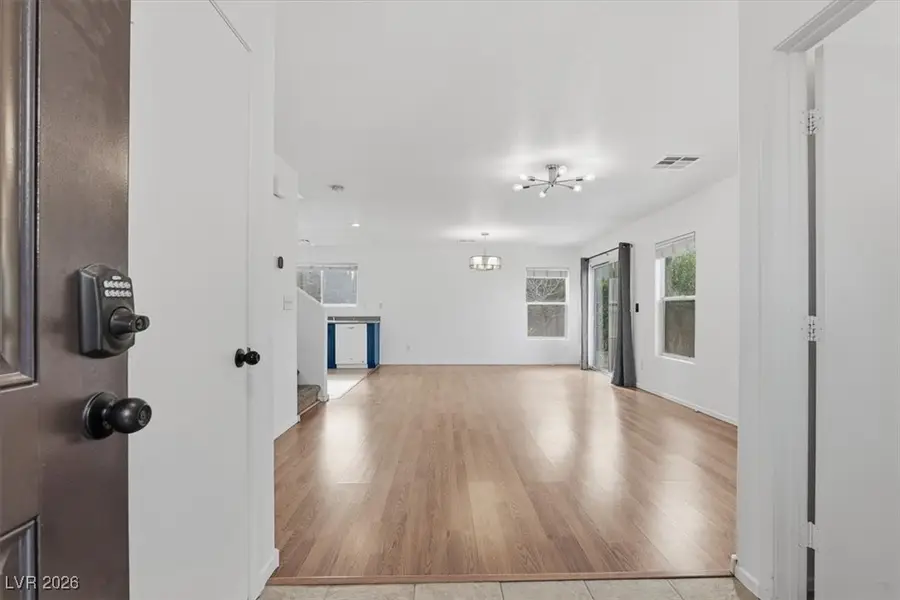 541 Penzance Court, Las Vegas, NV 89178 - Image #2