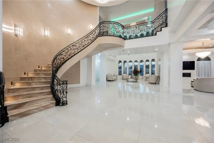 1721 S Tioga Way, Las Vegas, NV 89117 - Image #3