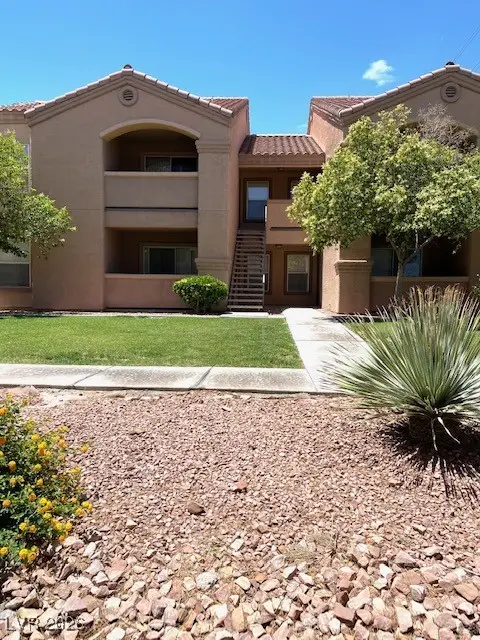 8101 W Flamingo Road #1002, Las Vegas, NV 89147