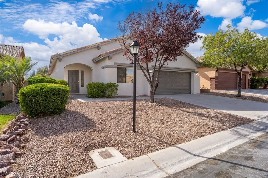 8233 Valley Stream Avenue, Las Vegas, NV 89131 - Image #2