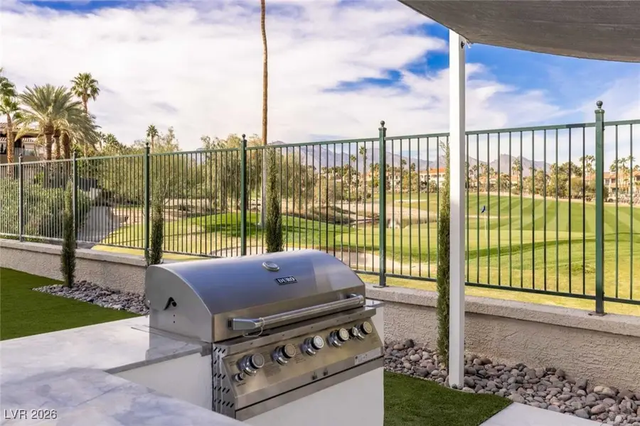 8600 Titleist Circle, Las Vegas, NV 89117 - #2
