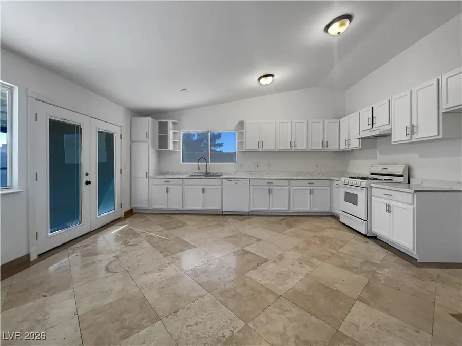 6761 Judson Avenue, Las Vegas, NV 89156 - Image #2