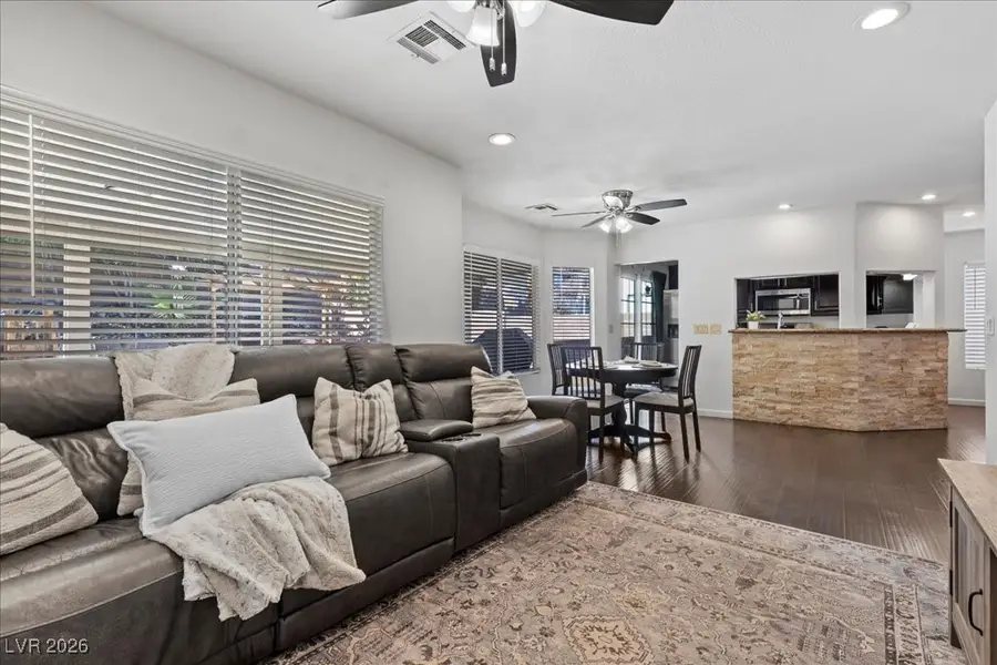 933 Sitting Bull Drive, Henderson, NV 89014 - Image #3