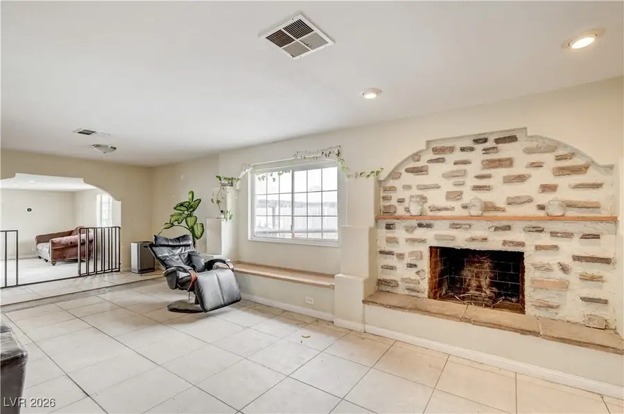 1486 Rawhide Street, Las Vegas, NV 89119 - Image #2