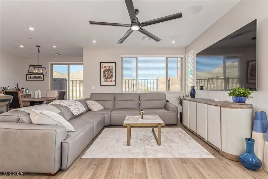 11850 Angle Cliff Avenue, Las Vegas, NV 89138 - Image #2