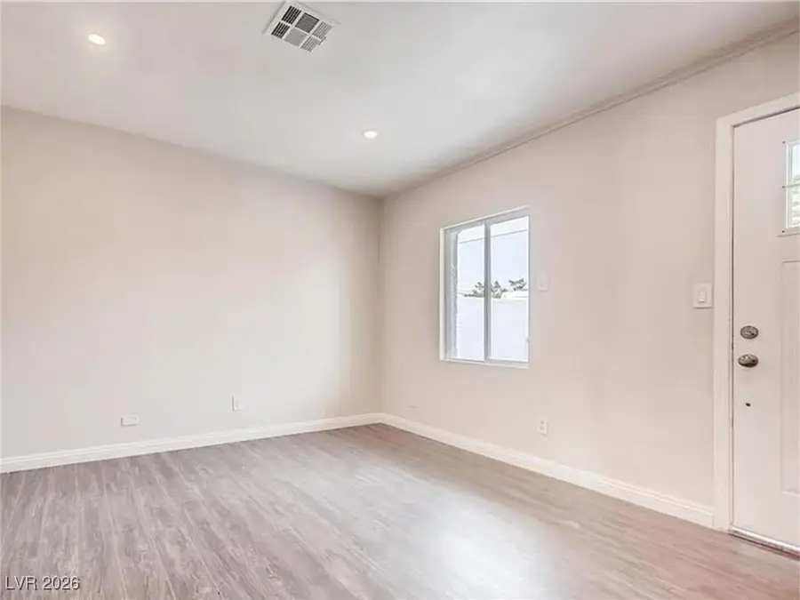 5903 Dodd Street, Las Vegas, NV 89122 - Image #2