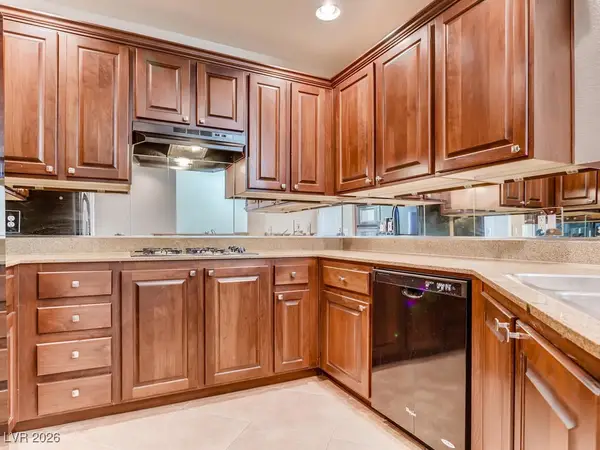 19 E Agate Avenue #206, Las Vegas, NV 89123