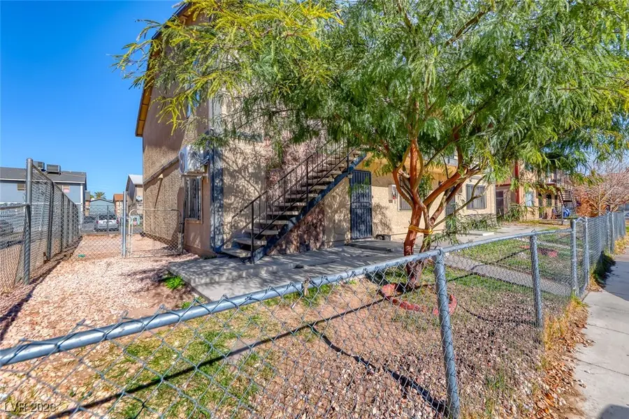 4762 Cessna Avenue, Las Vegas, NV 89115 - Image #2