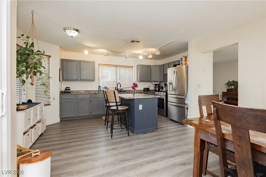 425 Cherry Meadows Court, Las Vegas, NV 89145 - Image #3