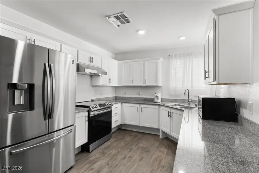 12232 Azure Gate Road #4, Las Vegas, NV 89183 - Image #3