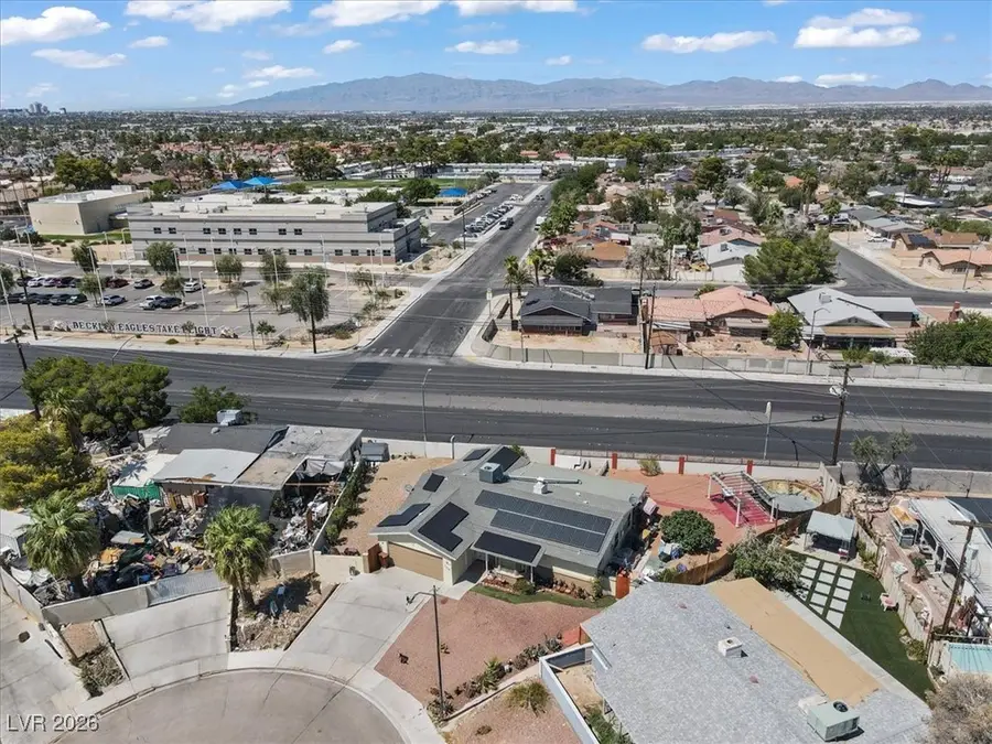 3318 Bancroft Circle, Las Vegas, NV 89121 - #3