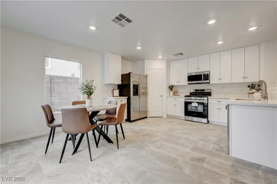 758 Iron Bridge Street, Las Vegas, NV 89178 - Image #1