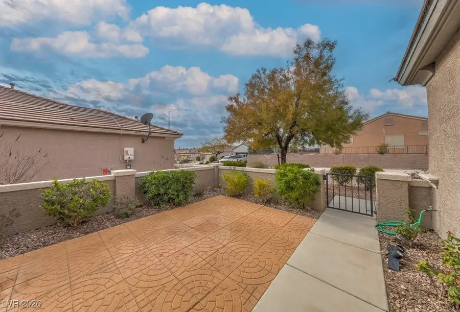 2138 Oliver Springs Street, Henderson, NV 89052 - Image #2