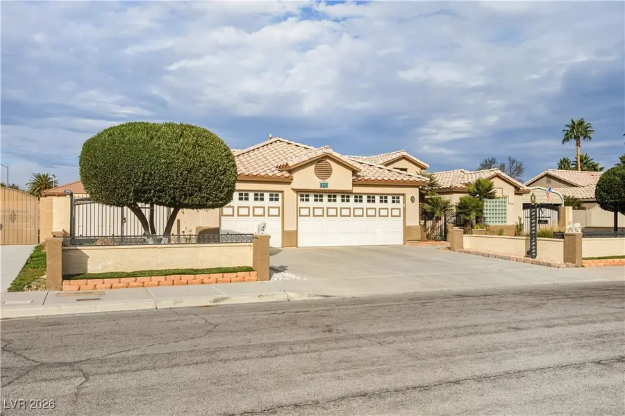 6324 Canyon Ridge Drive, Las Vegas, NV 89108 - Image #3