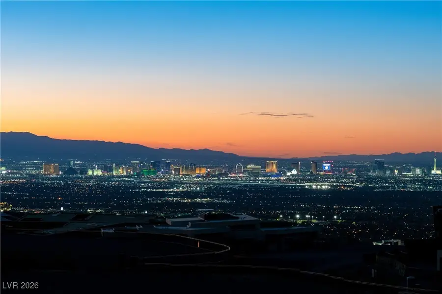 8 Chisel Crest Court, Henderson, NV 89012 - Image #3