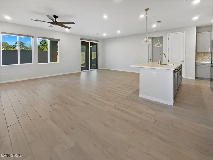 4568 Signal Hill Street, Las Vegas, NV 89147 - Image #3