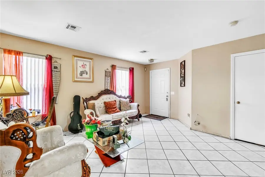 6323 Brianna Peak Court, Las Vegas, NV 89142 - Image #3