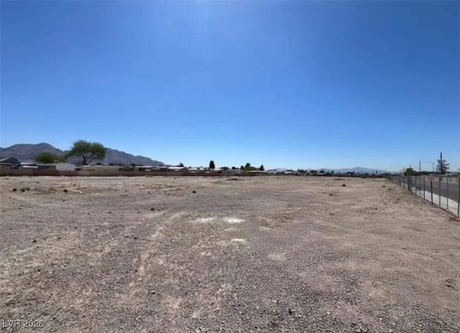 2150 Dolly Lane, Las Vegas, NV 89115 - Image #3