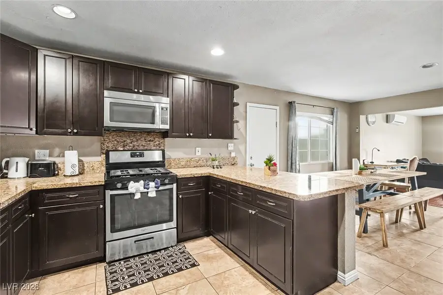 3136 Crawford Street, North Las Vegas, NV 89030 - Image #2