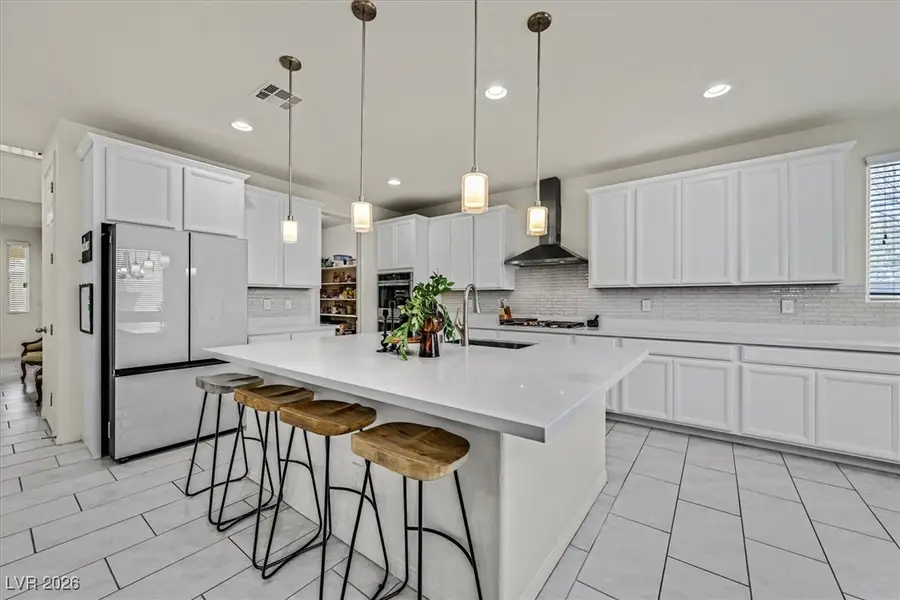 102 Opulent Rose Avenue, Las Vegas, NV 89183 - Image #2