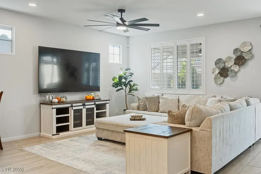 10941 Oregano Avenue, Las Vegas, NV 89166 - Image #2