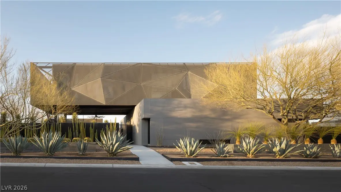 20 Soaring Bird Court, Las Vegas, NV 89135 - #1