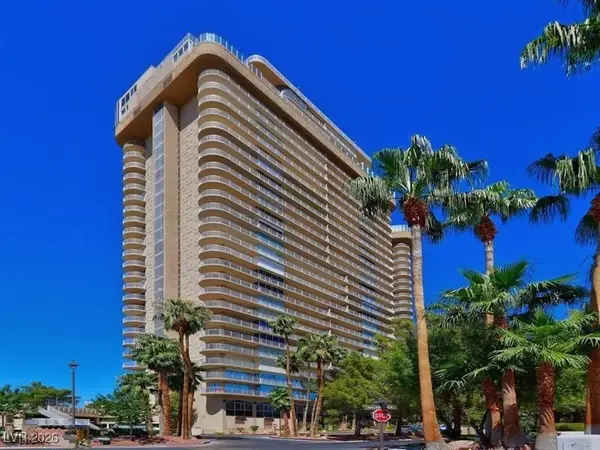 3111 Bel Air Drive #17E, Las Vegas, NV 89109