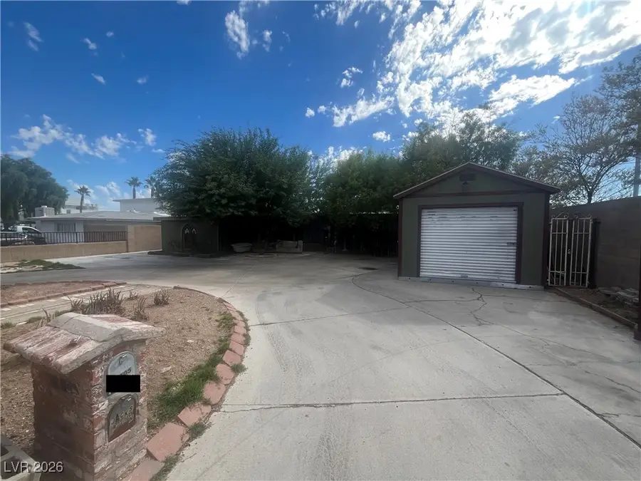 2005 Pinto Lane, Las Vegas, NV 89106 - Image #2