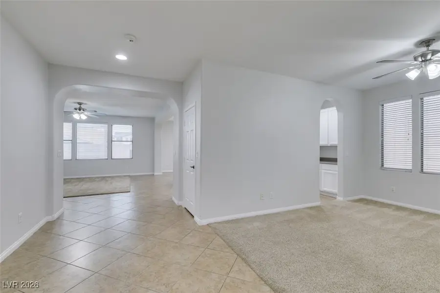 8105 Meadow Falls Street, North Las Vegas, NV 89085 - Image #3