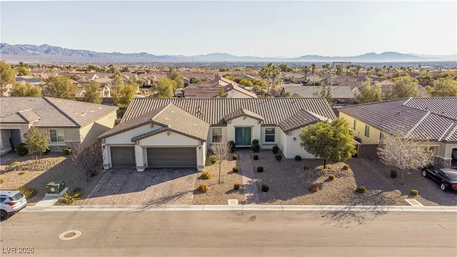 7232 Western Sun Drive, Las Vegas, NV 89149 - Image #2