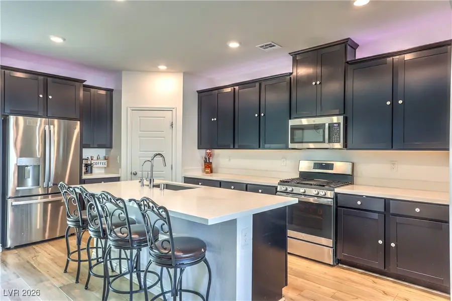 4404 Contour Bend Avenue, North Las Vegas, NV 89084 - Image #2