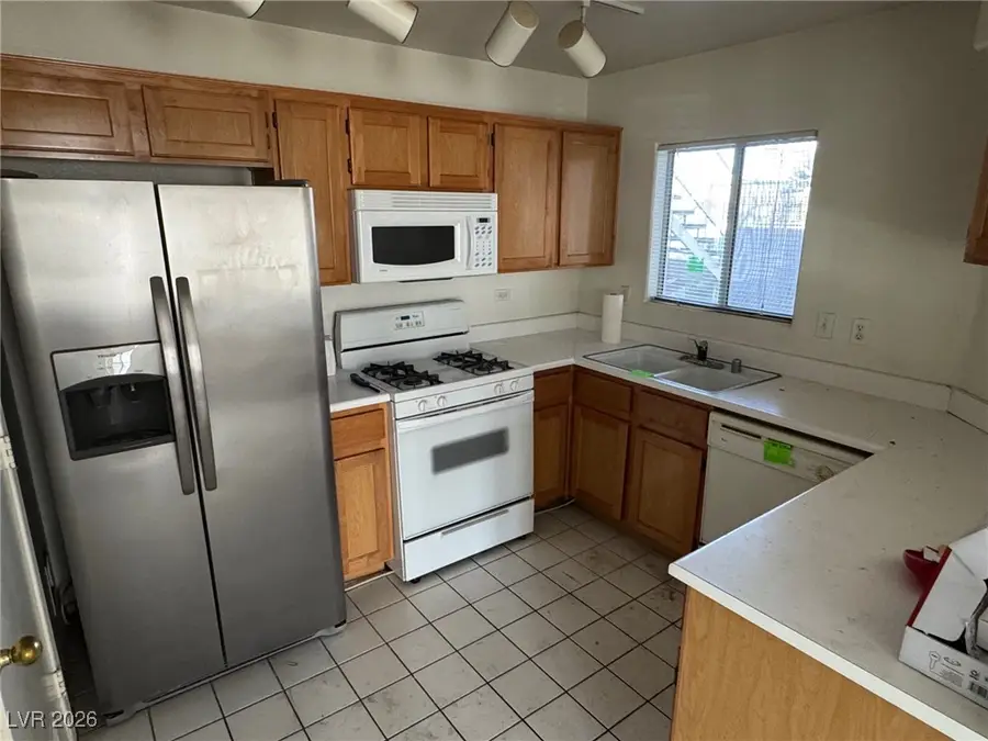 4555 E Sahara Avenue #102, Las Vegas, NV 89104 - Image #2