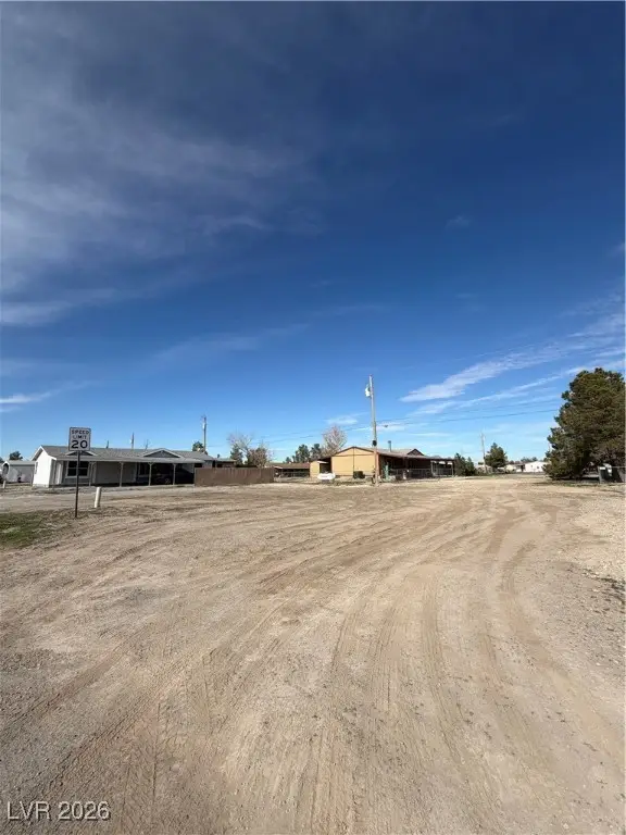 60 W Comstock Circle Street, Pahrump, NV 89048 - #2