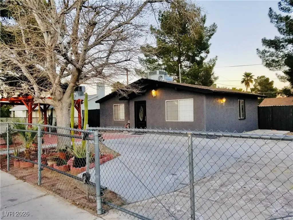 1135 S 10th Street, Las Vegas, NV 89104 - Image #1