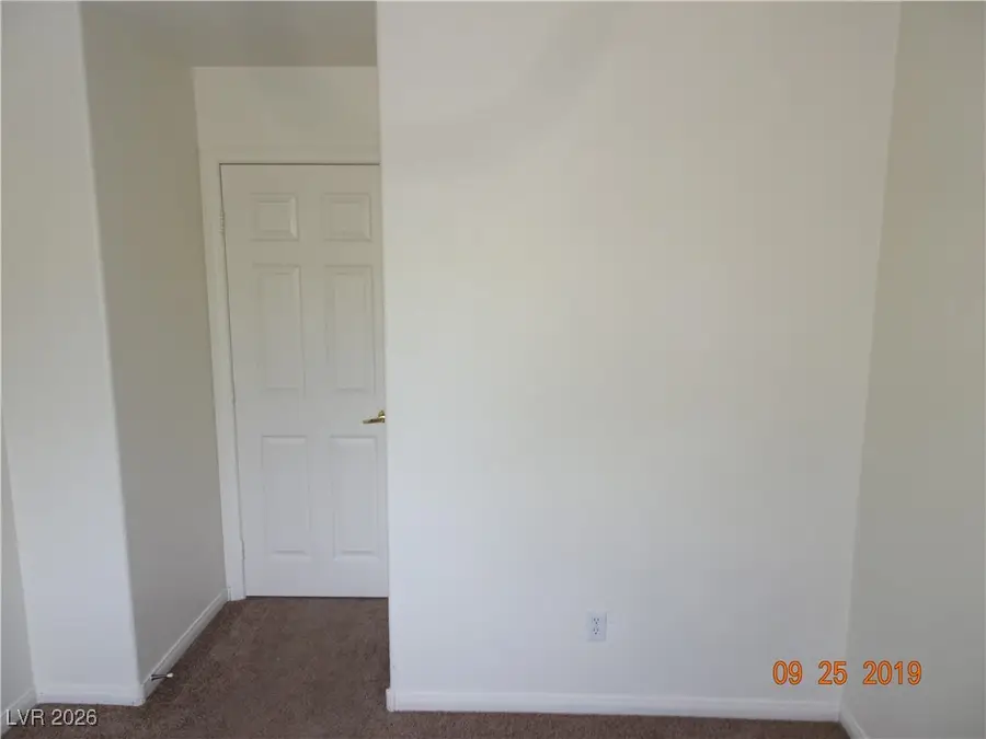 5247 Starter Avenue, Las Vegas, NV 89156 - #3
