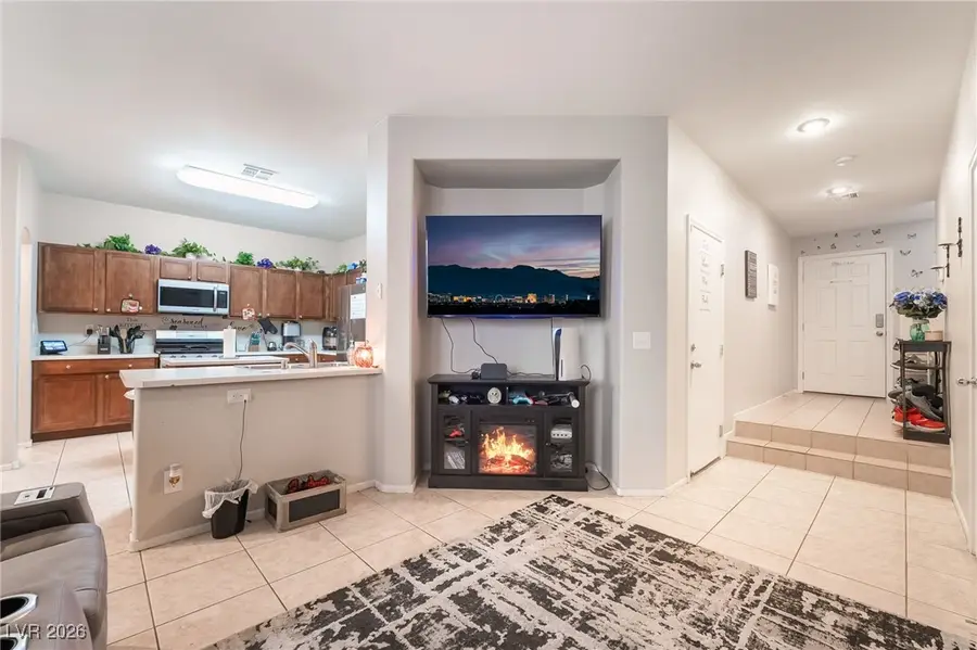 6541 Churnet Valley Avenue, Las Vegas, NV 89139 - #2