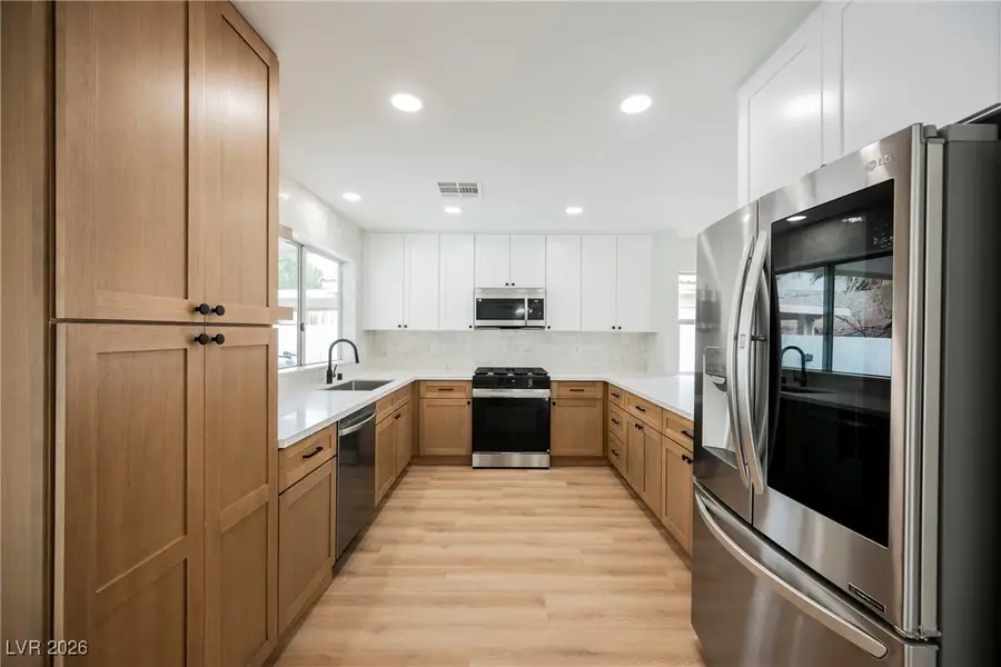 3929 Marble Mountain Street, Las Vegas, NV 89129 - Image #3