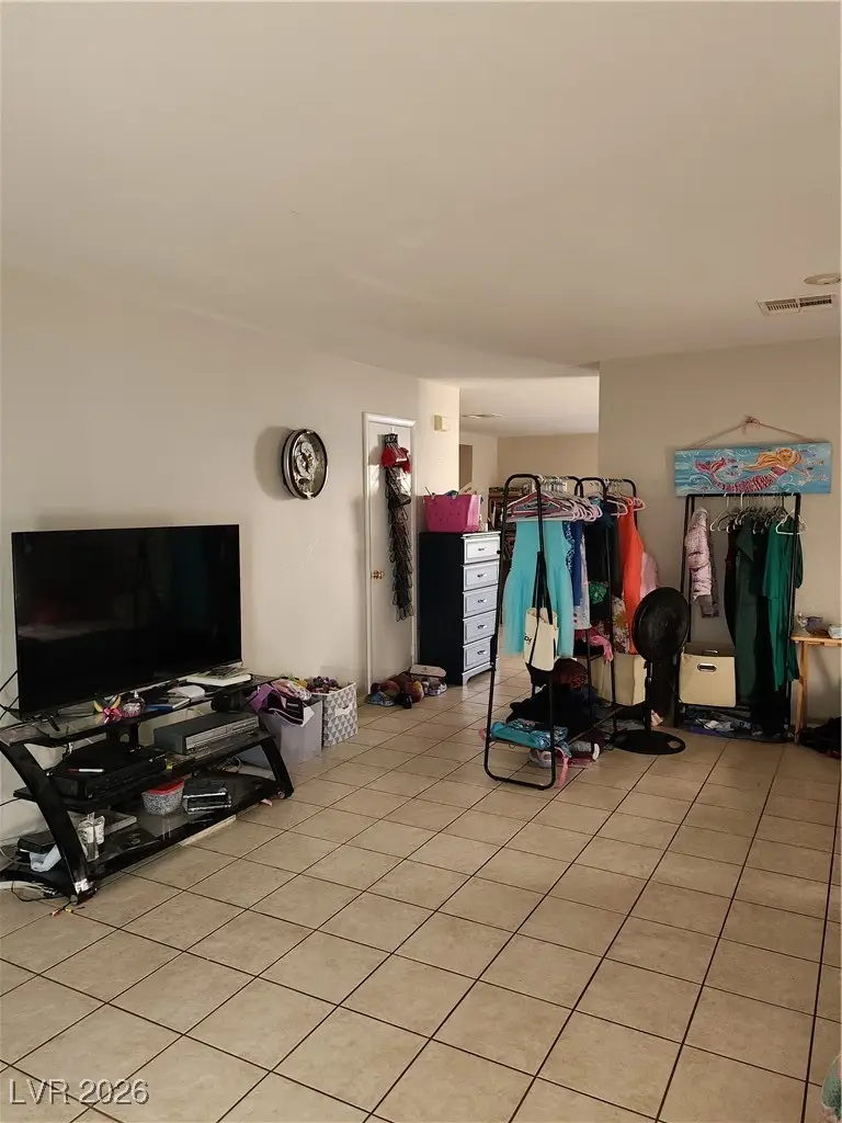 668 Rising Brook Drive, Henderson, NV 89011 - Image #3