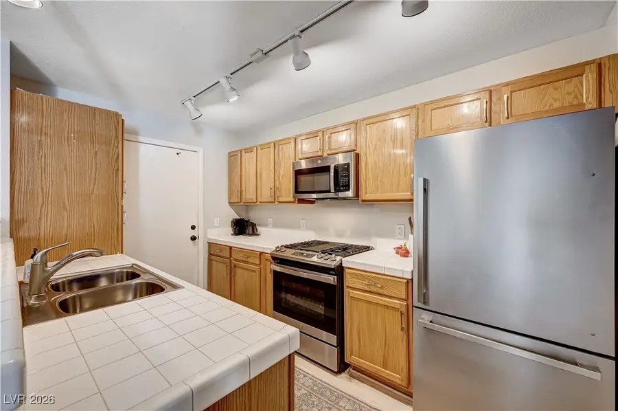 8452 Boseck Drive #166, Las Vegas, NV 89145 - Image #3