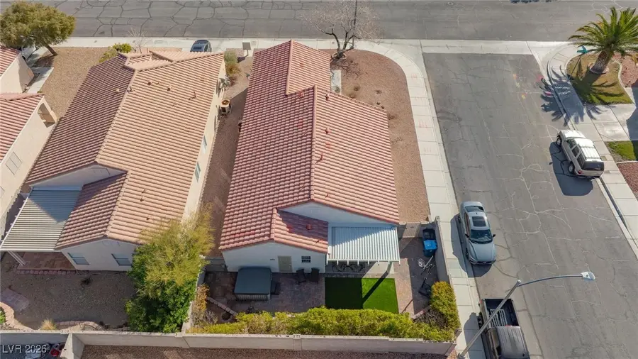 7841 Wavering Pine Drive, Las Vegas, NV 89143 - Image #2